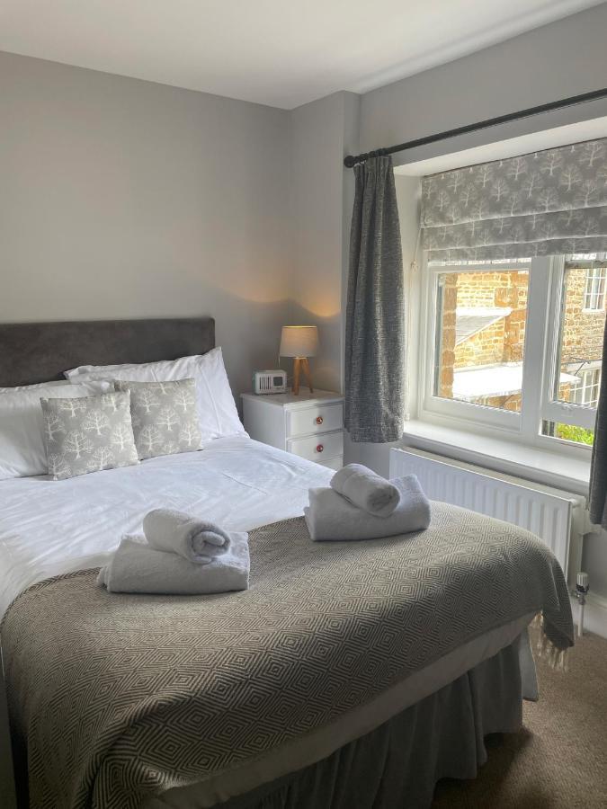 The Sun Inn At Hook Norton Extérieur photo