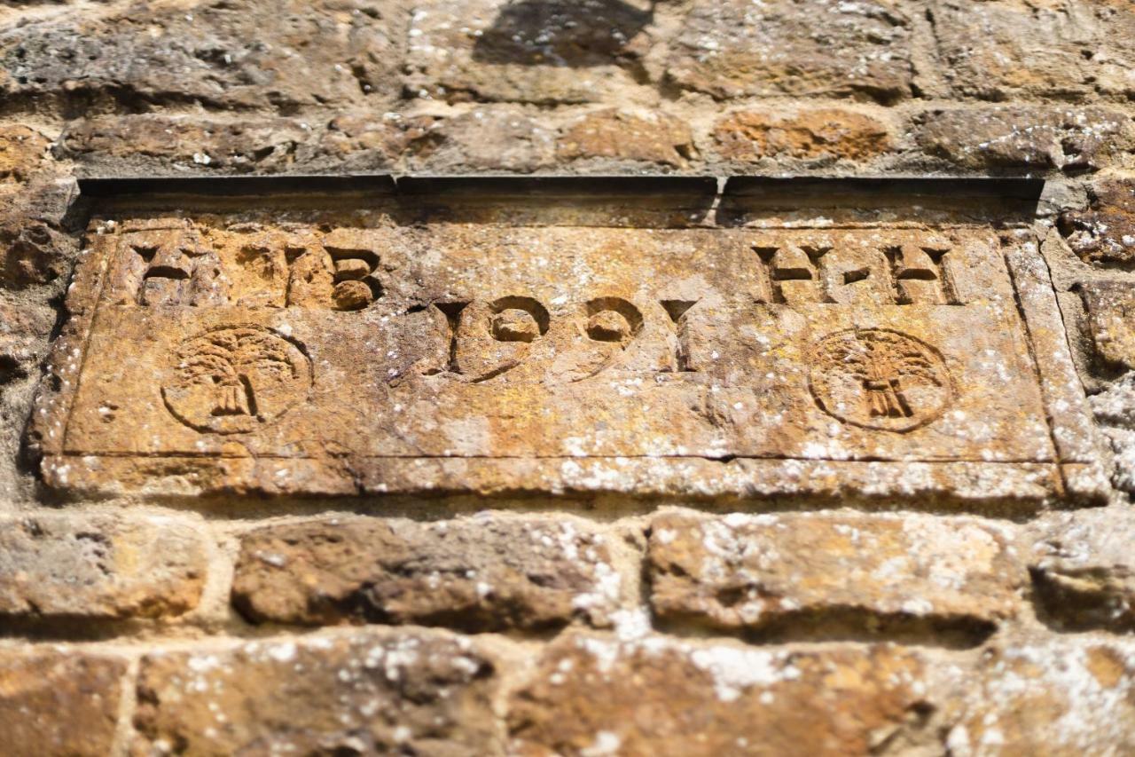 The Sun Inn At Hook Norton Extérieur photo