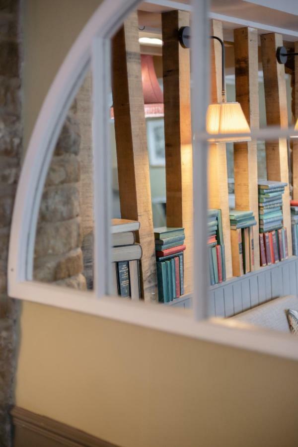 The Sun Inn At Hook Norton Extérieur photo